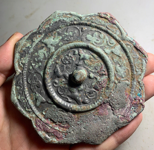 古玩銅器戰國旋紋鏡真品鑒賞圖