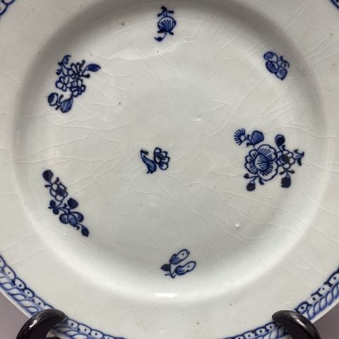 古玩陶瓷清乾隆·魁星點(diǎn)斗款·折枝花卉紋青花盤拍賣,當(dāng)前價(jià)格1360元