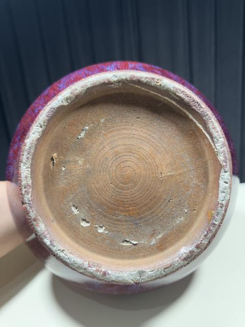 古玩陶瓷窯變紅釉錐把瓶真品鑒賞圖
