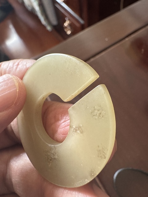 古玩玉器地方玉雕“素紋玦”真品鑒賞圖