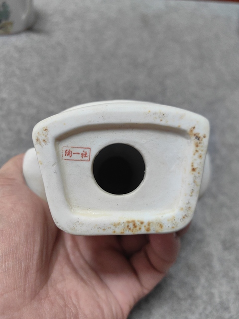 古玩陶瓷偉人胸像真品鑒賞圖