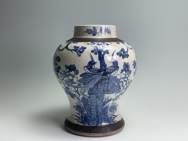 古玩陶瓷清晚期·哥釉青花錦雞牡丹紋將軍蓋罐拍賣，當(dāng)前價格532元