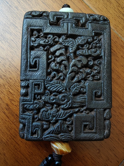 古玩玉器合香牌子真品鑒賞圖