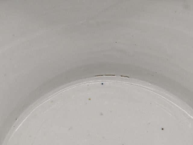 古玩陶瓷青花纏枝花紋馬蹄尊真品鑒賞圖