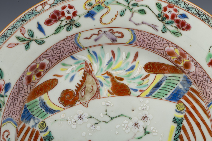古玩陶瓷清雍乾·粉彩鳳凰花卉紋折沿盤拍賣，當前價格1904元