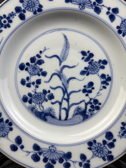 古玩陶瓷康熙青花花卉紋盤拍賣，當前價格1288元