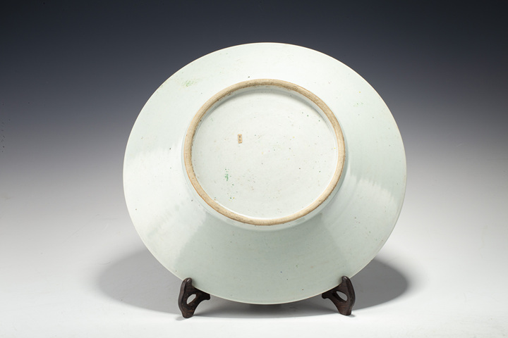 古玩陶瓷清晚·粉彩花鳥(niǎo)紋大盤(pán)拍賣(mài),當(dāng)前價(jià)格0元