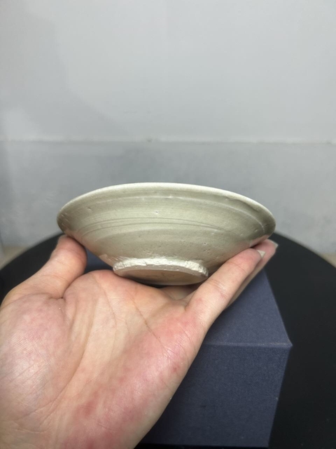 古玩陶瓷青白釉折沿洗真品鑒賞圖
