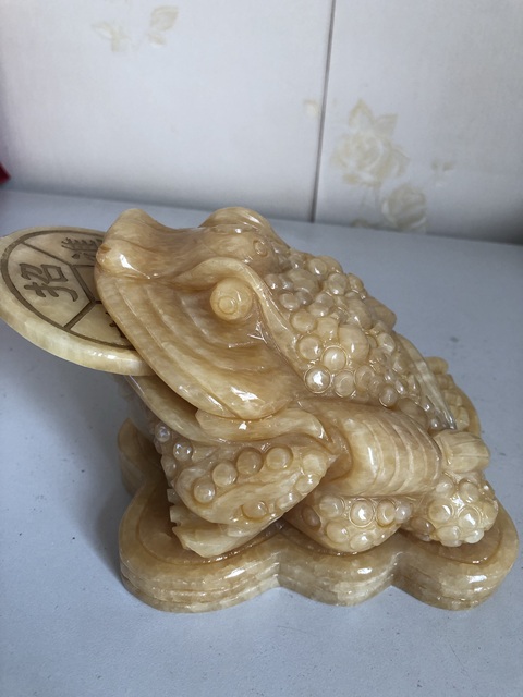 古玩玉器米黃玉雕“金蟾”擺件真品鑒賞圖