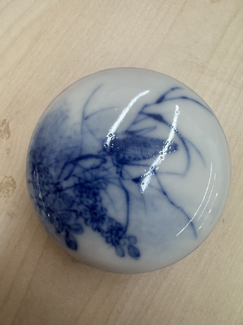 古玩陶瓷青花蟈蟈印尼盒拍賣,當前價格8500元