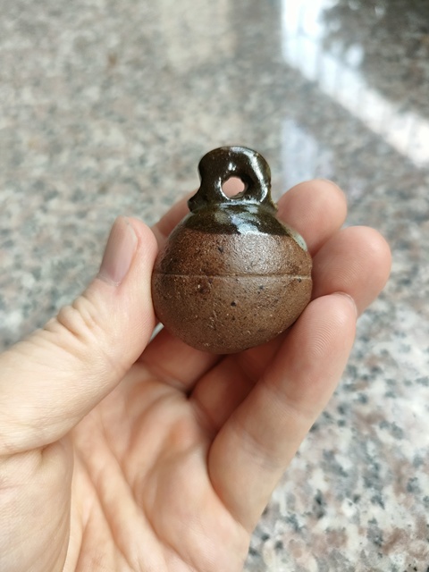 古玩陶瓷磁州窯茶葉末釉鈴鐺真品鑒賞圖