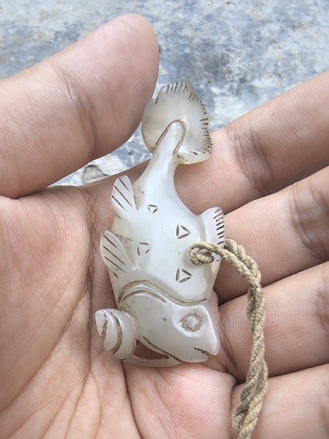 古玩玉器玉魚墜真品鑒賞圖