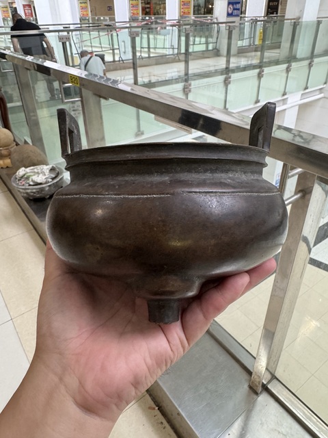 古玩銅器爐子真品鑒賞圖