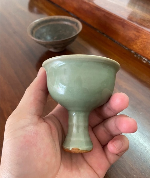 古玩陶瓷龍泉高足杯真品鑒賞圖