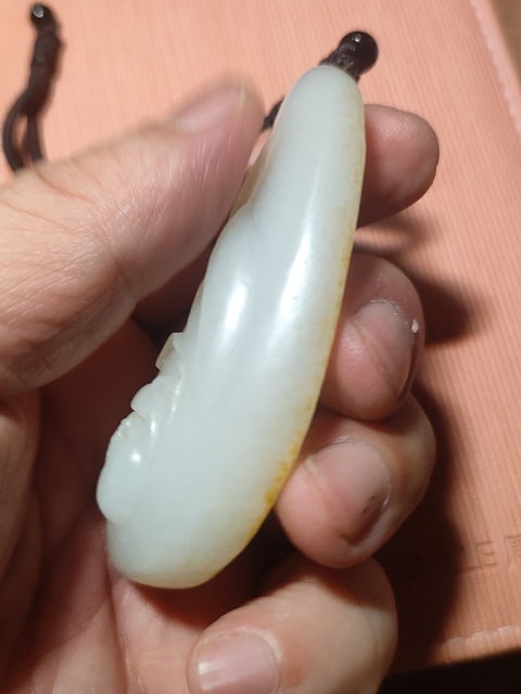 古玩玉器玉連年有余掛墜真品鑒賞圖