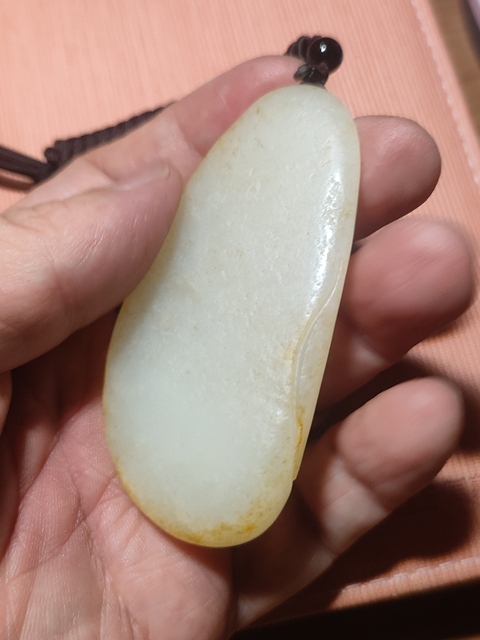 古玩玉器玉連年有余掛墜真品鑒賞圖