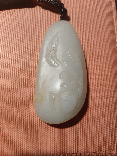 古玩玉器玉連年有余掛墜真品鑒賞圖