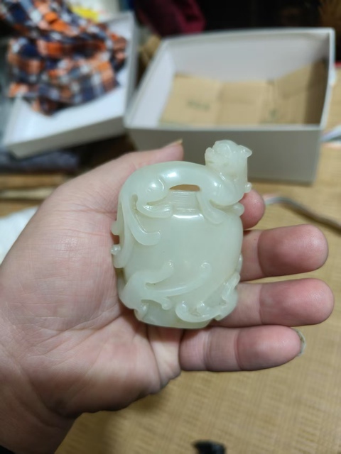古玩玉器玉壺真品鑒賞圖
