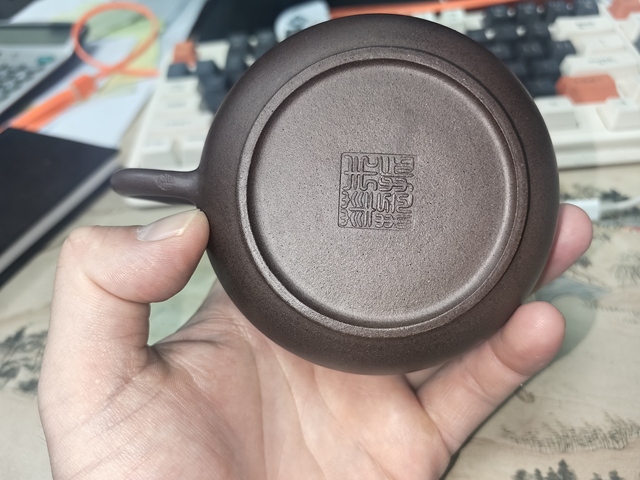古玩雜項(xiàng)紫砂壺真品鑒賞圖