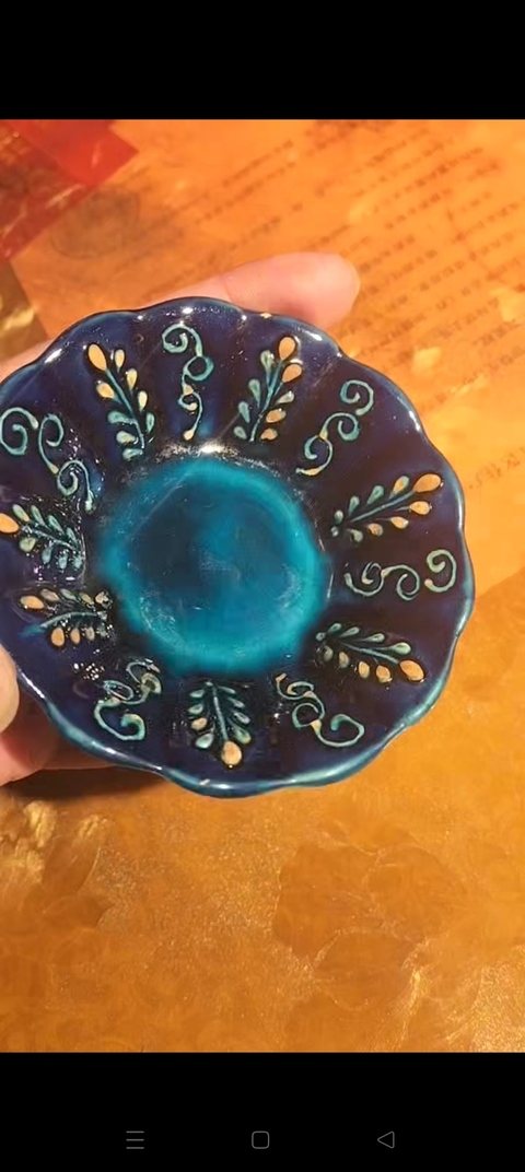 古玩陶瓷藍釉點彩碗真品鑒賞圖