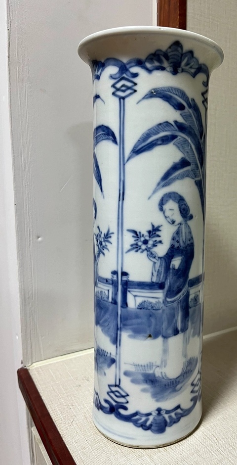 古玩陶瓷仕女紋青花花觚真品鑒賞圖
