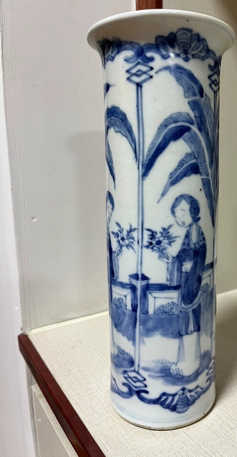 古玩陶瓷仕女紋青花花觚真品鑒賞圖