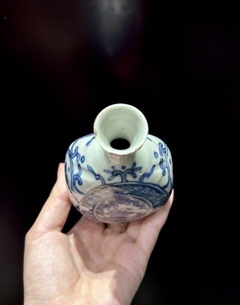 古玩陶瓷明晚期 青花人物紋瓶真品鑒賞圖