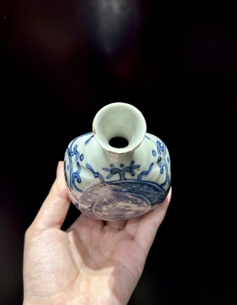 古玩陶瓷明晚期 青花人物紋瓶真品鑒賞圖