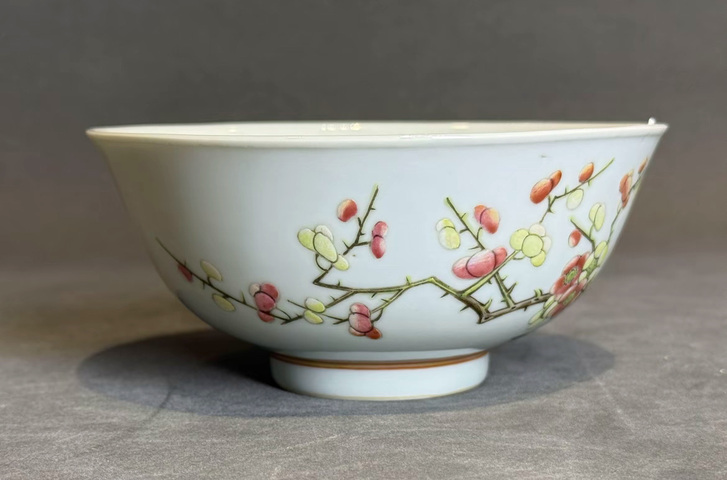 古玩陶瓷粉彩碗真品鑒賞圖