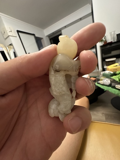 古玩玉器和田玉雕“劉海戲金蟾”真品鑒賞圖