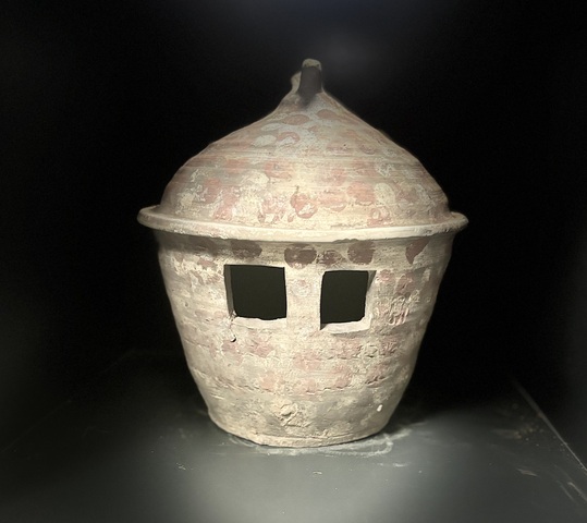 古玩陶瓷戰國·點彩鳥倉【戳印款】拍賣,當前價格0元