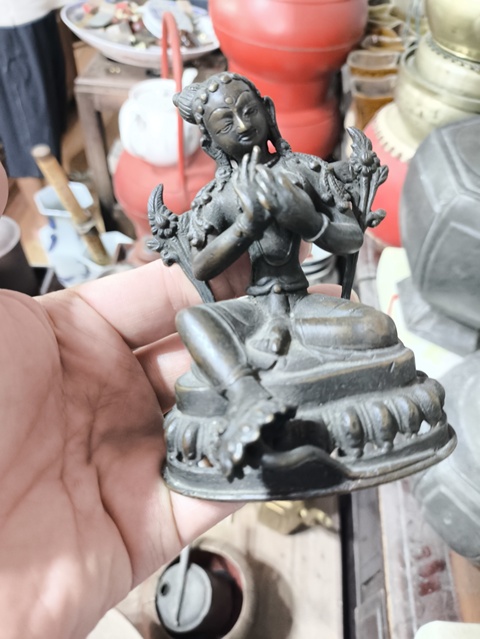 古玩銅器佛像真品鑒賞圖