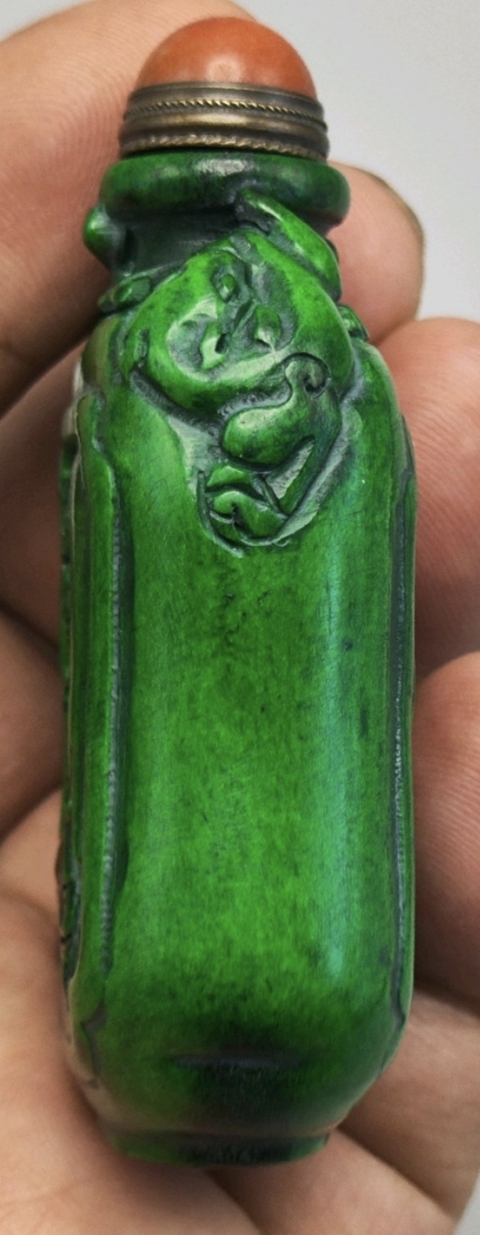 古玩雜項(xiàng)鼻煙壺真品鑒賞圖