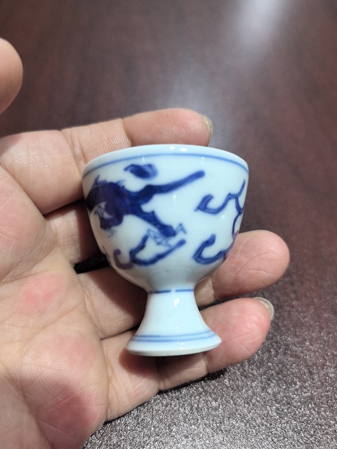 古玩陶瓷青花龍紋高足杯真品鑒賞圖