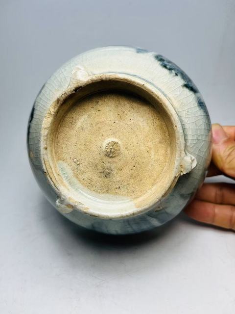 古玩陶瓷青花花卉紋香爐真品鑒賞圖