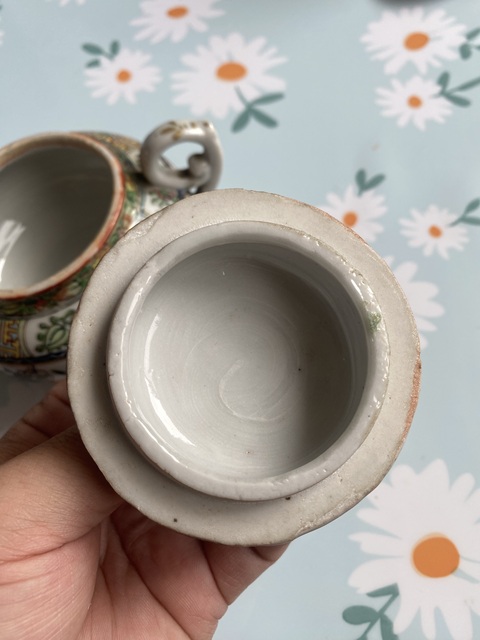 古玩陶瓷民國(guó)細(xì)路廣彩雙耳蓋罐真品鑒賞圖