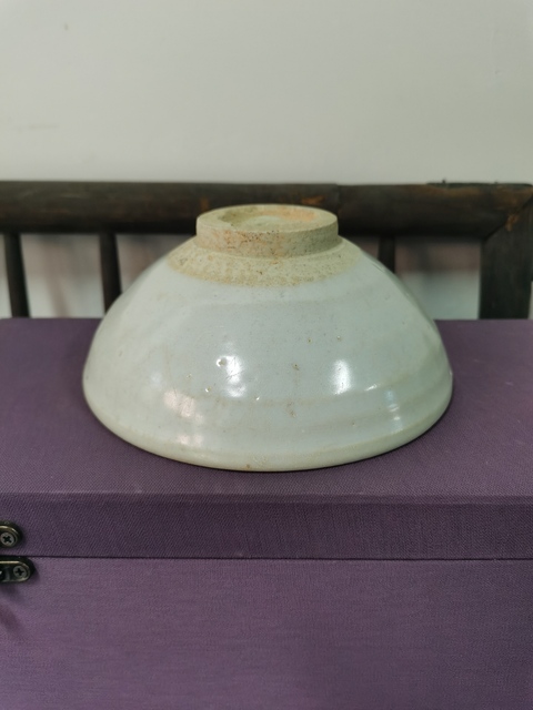 古玩陶瓷南宋白釉碗拍賣,當前價格820元