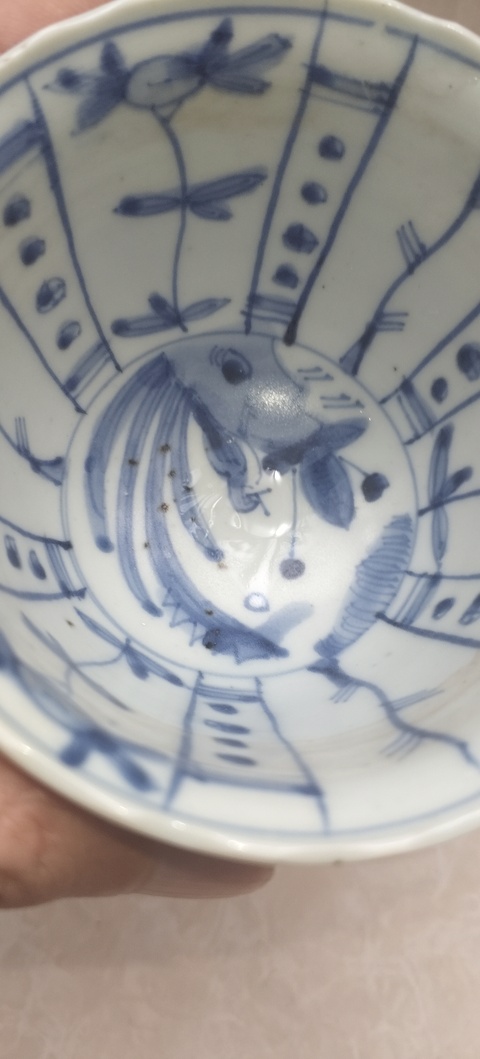 古玩陶瓷花鳥紋青花杯真品鑒賞圖