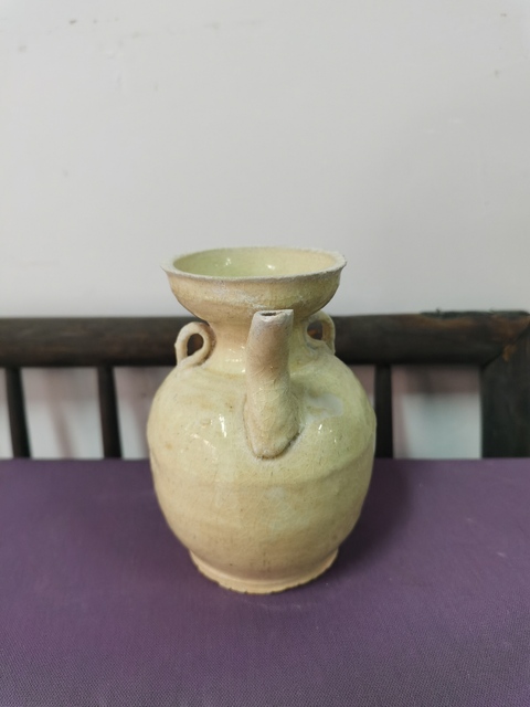古玩陶瓷青白釉盤口壺真品鑒賞圖