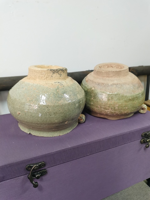 古玩陶瓷青釉雙耳罐真品鑒賞圖