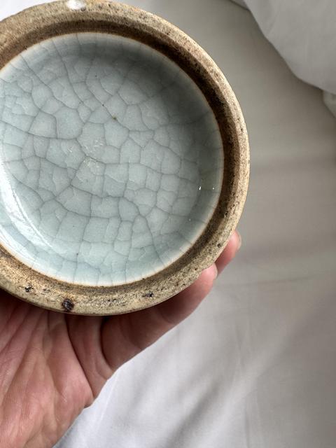 古玩陶瓷哥釉象耳瓶真品鑒賞圖