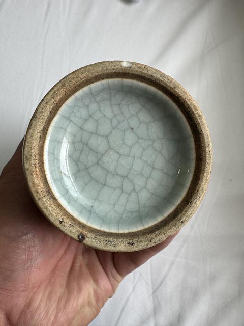 古玩陶瓷哥釉象耳瓶真品鑒賞圖