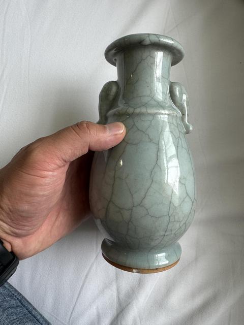 古玩陶瓷哥釉象耳瓶真品鑒賞圖