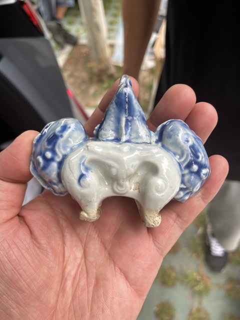 古玩陶瓷青花擺件真品鑒賞圖