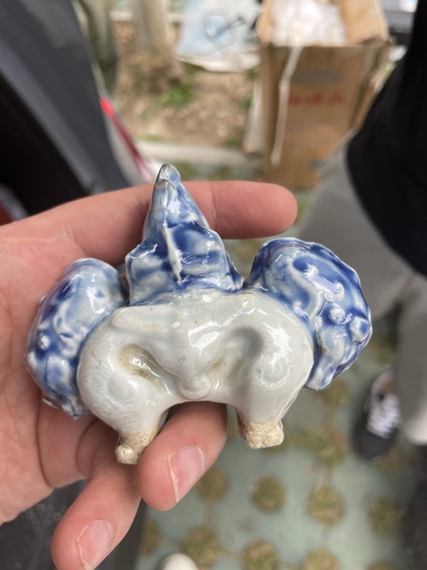 古玩陶瓷青花擺件真品鑒賞圖