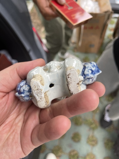 古玩陶瓷青花擺件真品鑒賞圖
