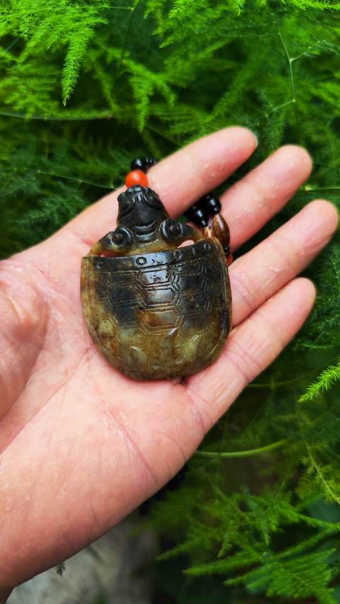 古玩玉器和田玉雕龍龜型件真品鑒賞圖