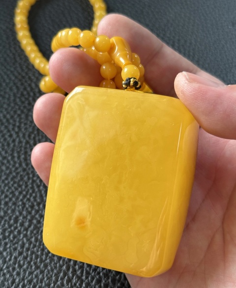 古玩玉器天然蜜蠟牌真品鑒賞圖