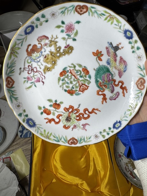 古玩陶瓷清道光 粉彩盤真品鑒賞圖