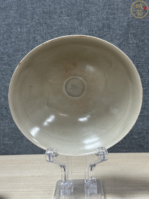 古玩陶瓷青釉碗真品鑒賞圖
